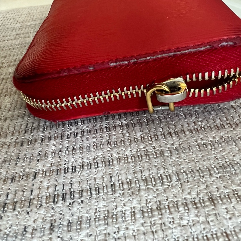 🔴Authentic PRADA Red Wallet🔴 - Picture 5 of 13